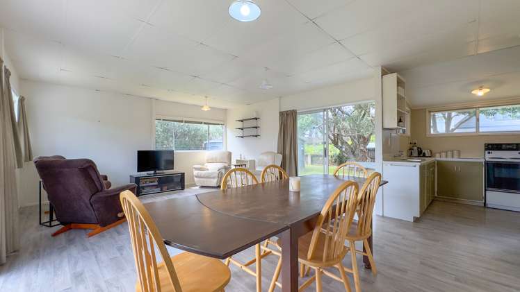 106 Moore Place Whangamata_6