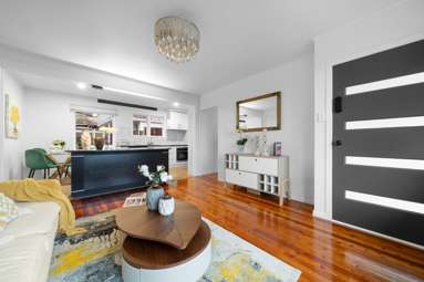 2/62 Quadrant Road_3