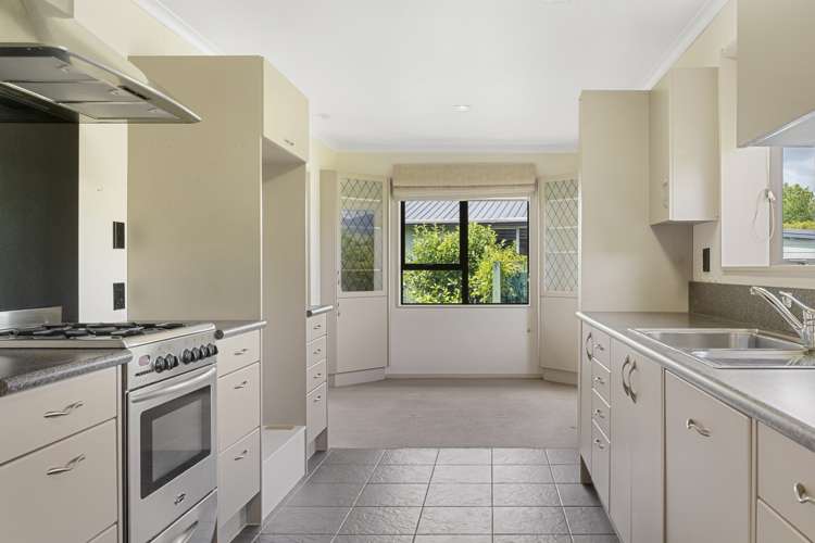 4 Franklyn Close Wakefield_16