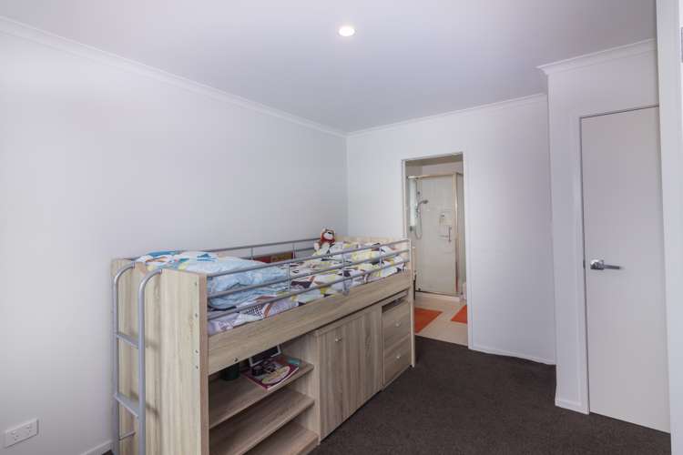 15 Pukaki Road Mangere_12