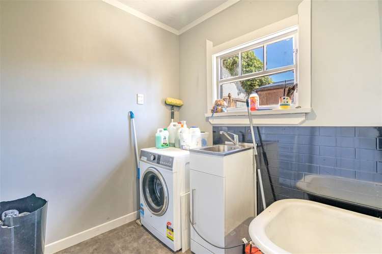 13 Waverley Street Gore Surrounds_15