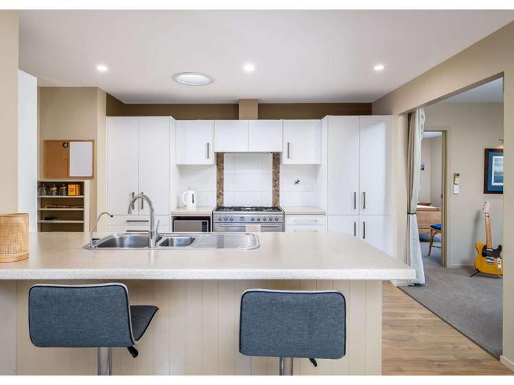15 Alderton Drive_5