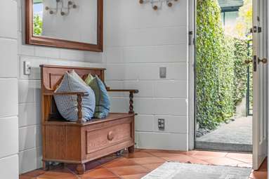 1/14A MacMurray Road_3