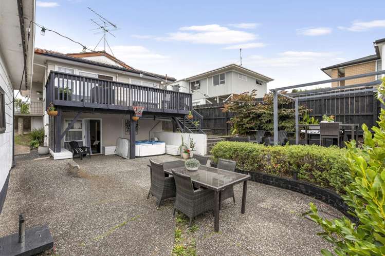 50 Zita Maria Drive Massey_12