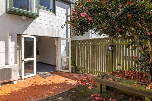 9/24 Shrewsbury Street Merivale_1