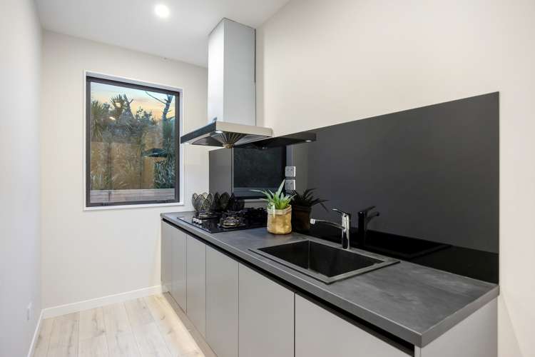 10 Kina Place Long Bay_8