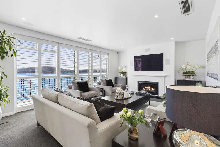 10 Countess Close Maupuia_4