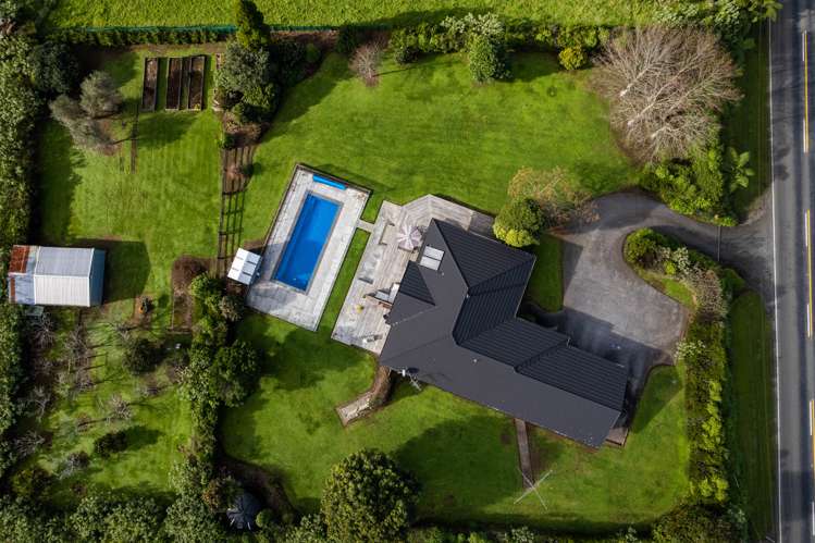 395 Manutahi Road Lepperton_19