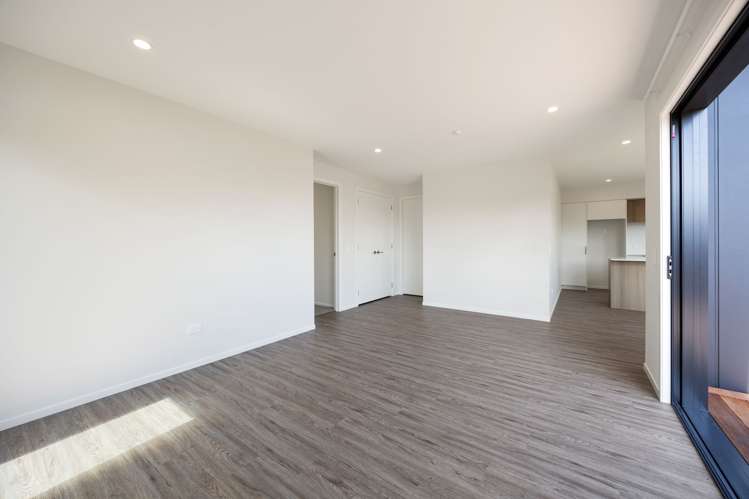 18b Bracken Street Leamington_17