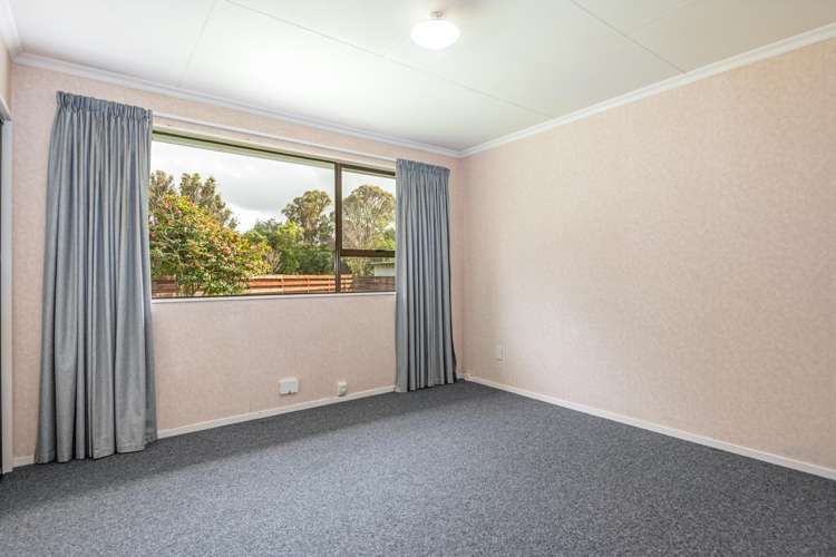 28 Humphries Place Awapuni_12
