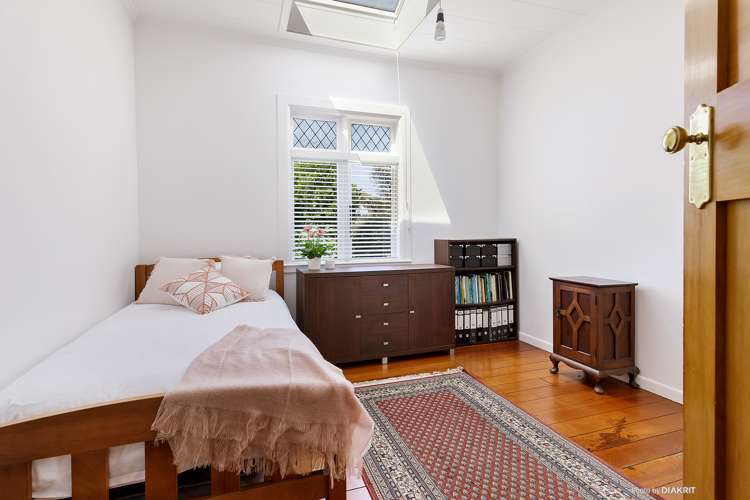 5 Bruce Avenue Brooklyn_10