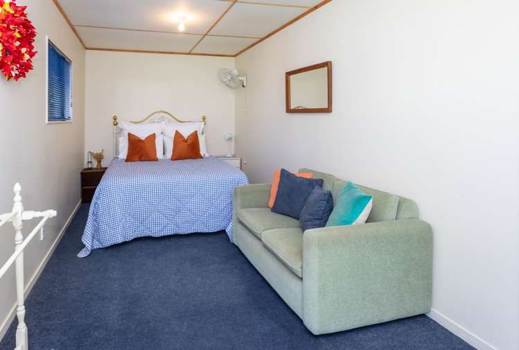 2 Wigmore Crescent Hahei_10