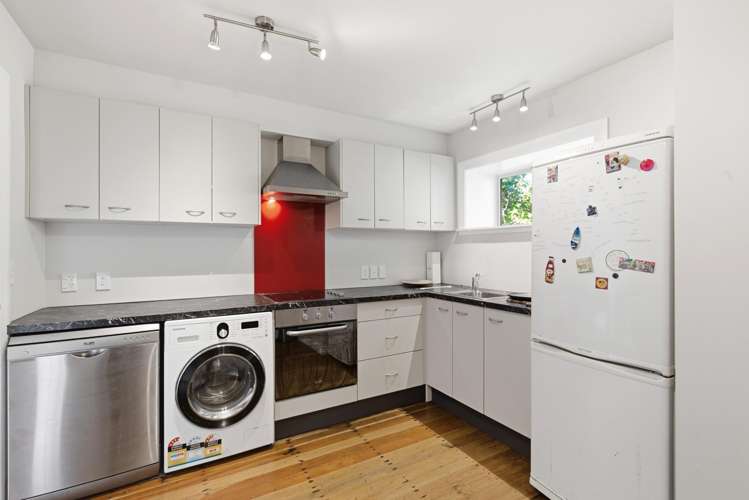 36 Upoko Road Hataitai_19