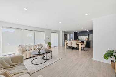 111D Woodglen Road_2