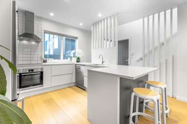 17C Holland Avenue_1
