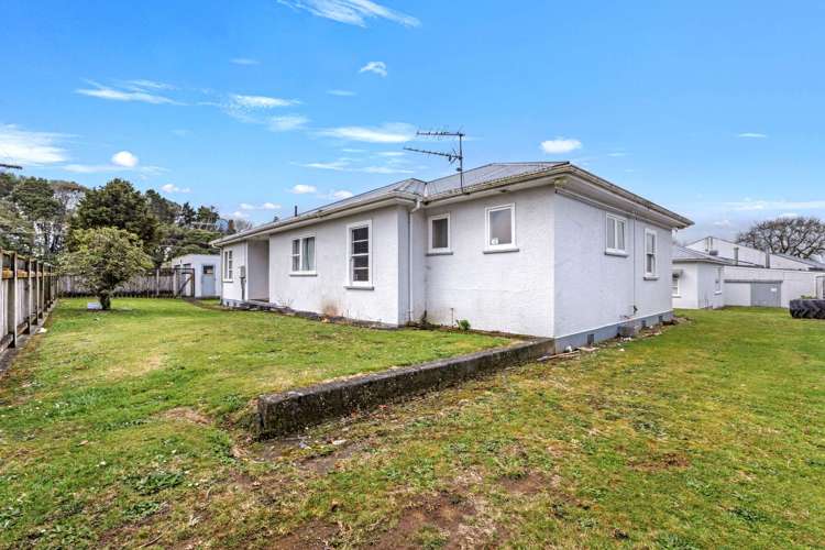 33 Page Street Stratford_7