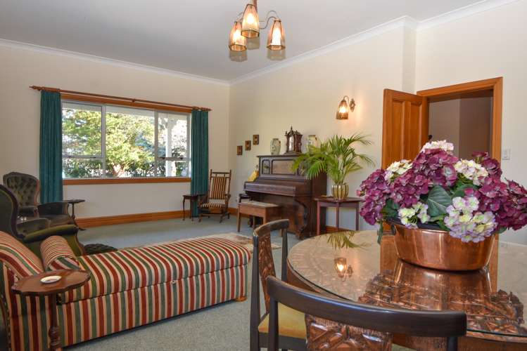 32 Clifton Avenue Carterton_5