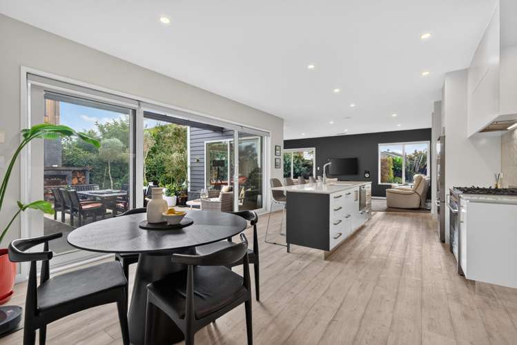 122D Waterloo Road Hutt Central_15