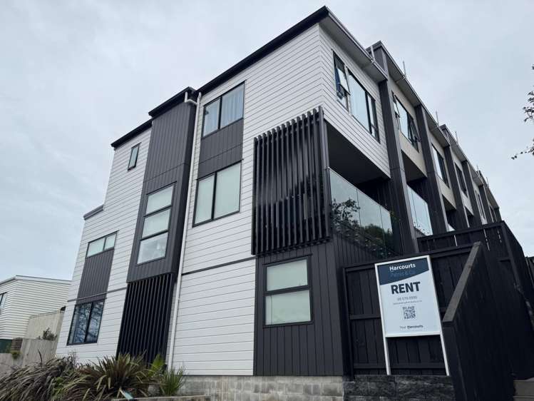 C/345 Great South Rd Greenlane_1