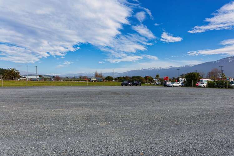 124 - 128  Beach Road Kaikoura_10