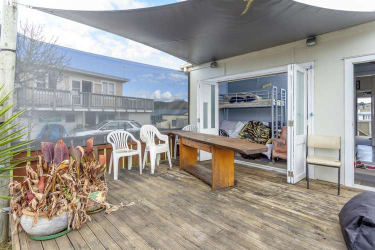 102 Charleston Avenue Whangamata_25