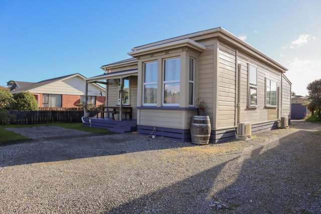 Close to the Heart of Greymouth