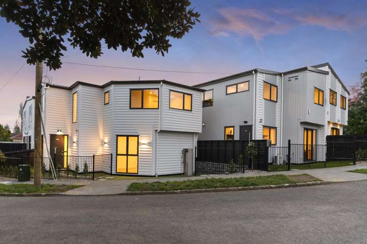 22 Baker Place Onehunga_11