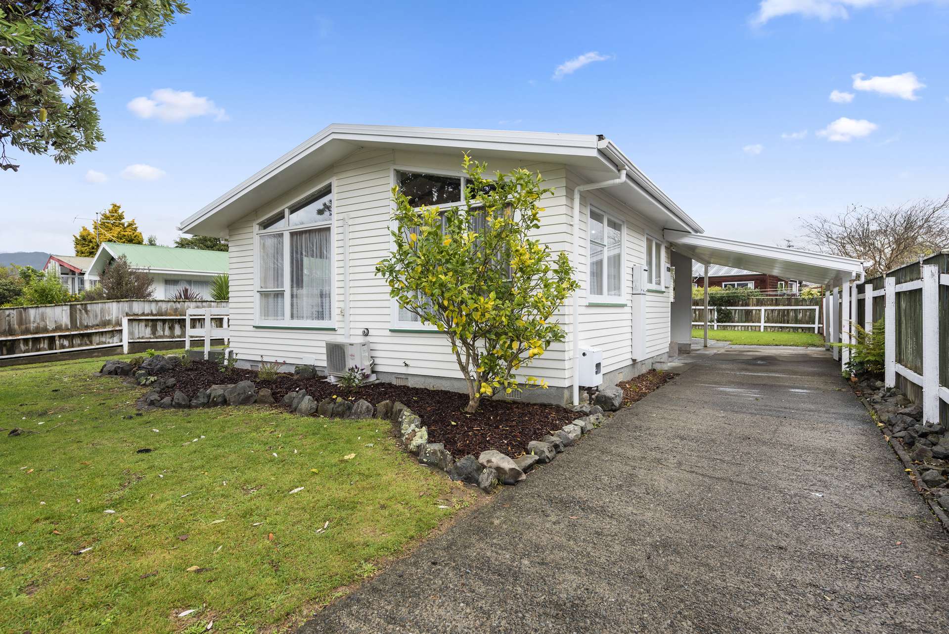 7 Denver Grove Totara Park_0