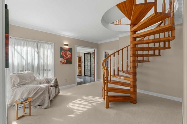 6 Golden Elm Lane Upper Riccarton_12