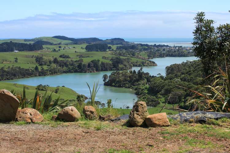 72 Maungatawhiri Road Raglan_17