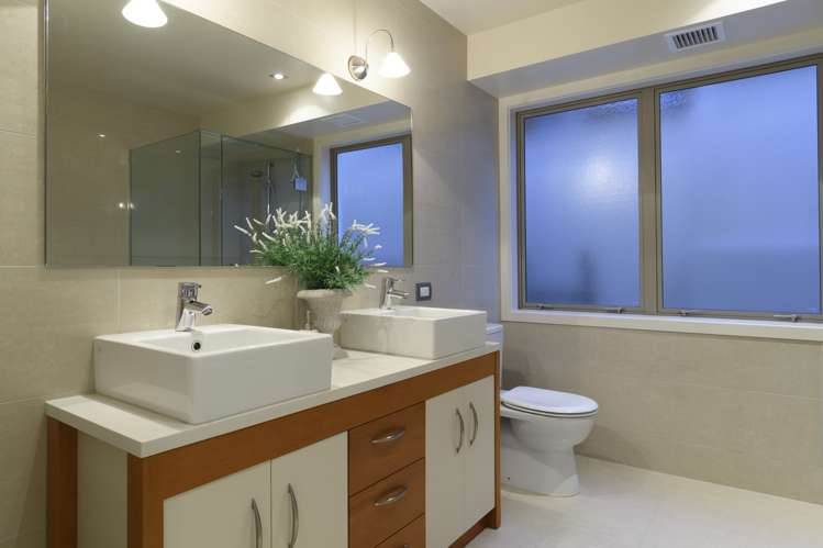 2a Hinewa Road Otumoetai_15