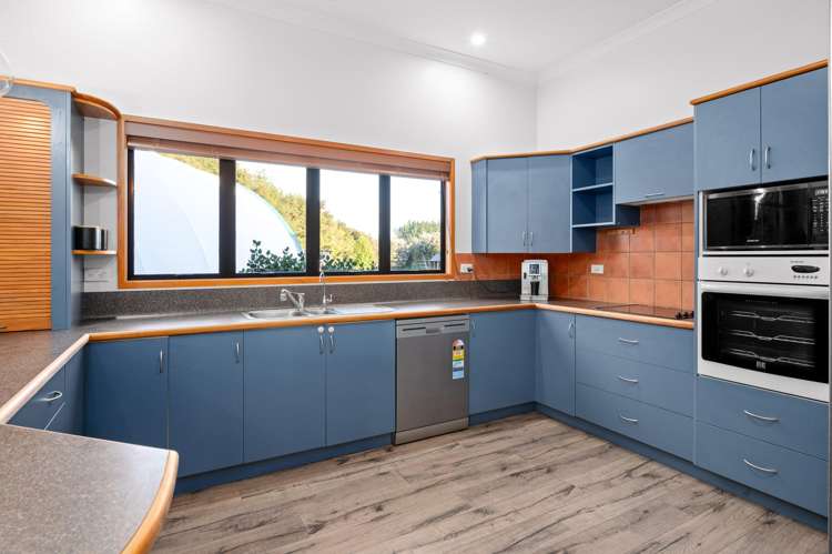 331 Athlone Drive Cambridge_8