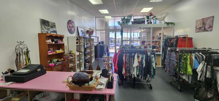 4/55 Karepiro Drive Stanmore Bay_5