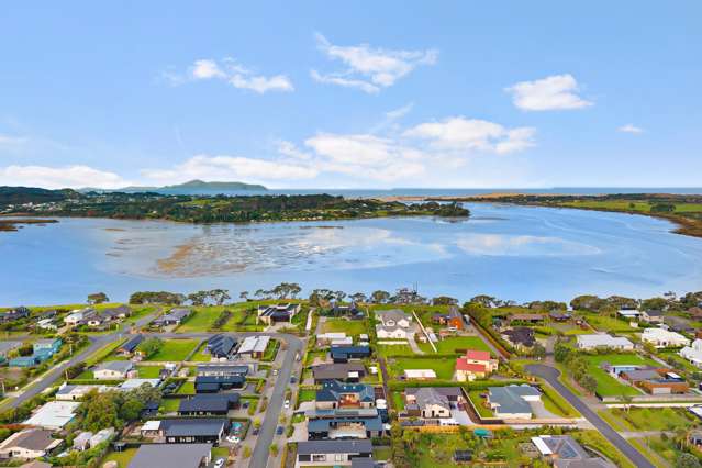 21 William Gilbert Drive Mangawhai_3