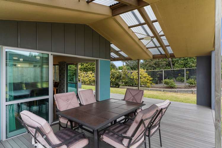 19 Dawn Parade Coastlands_15