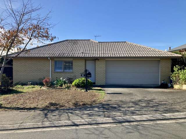 Low maintenance home with double garage