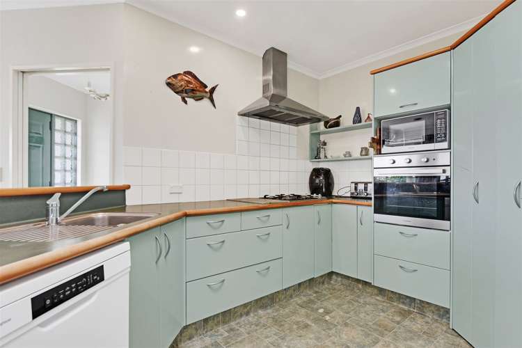 18 Orpington Place Stoke_7