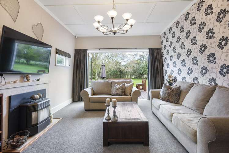 740 Kimbolton Road Feilding_2