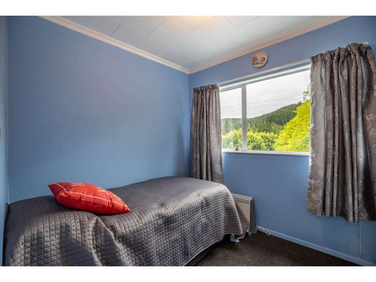 234 Pigeon Valley Road Wakefield_18