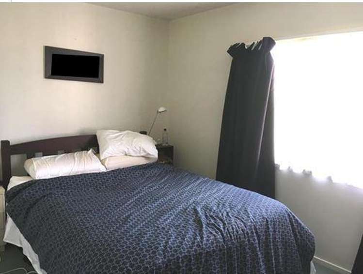 20/14 Ambrico Place New Lynn_4