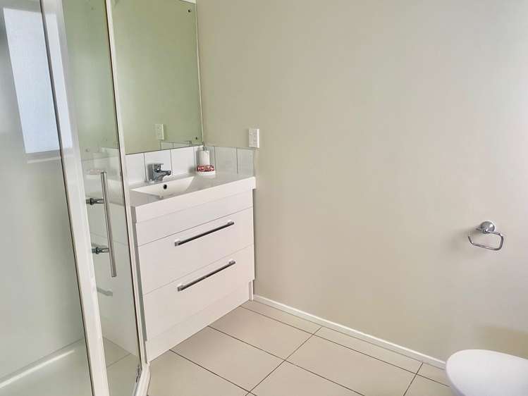 34a Erlestoke Crescent Churton Park_6