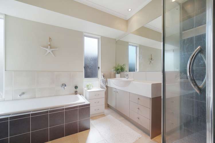 43 Matarangi Road East Tamaki_11