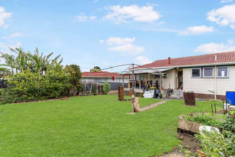 302 Roscommon Road Clendon Park_16