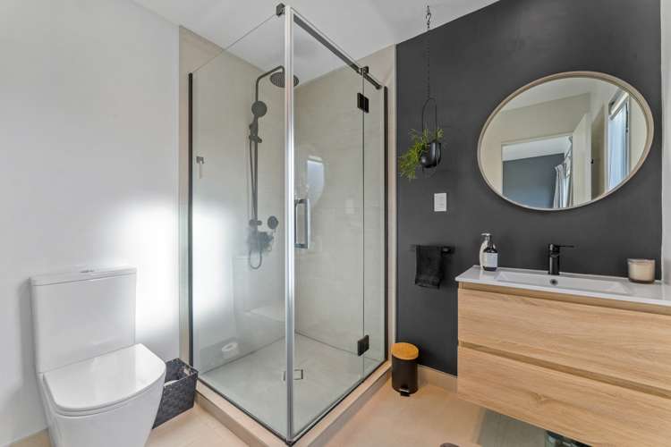 20 Admirals Court Drive Greenhithe_20