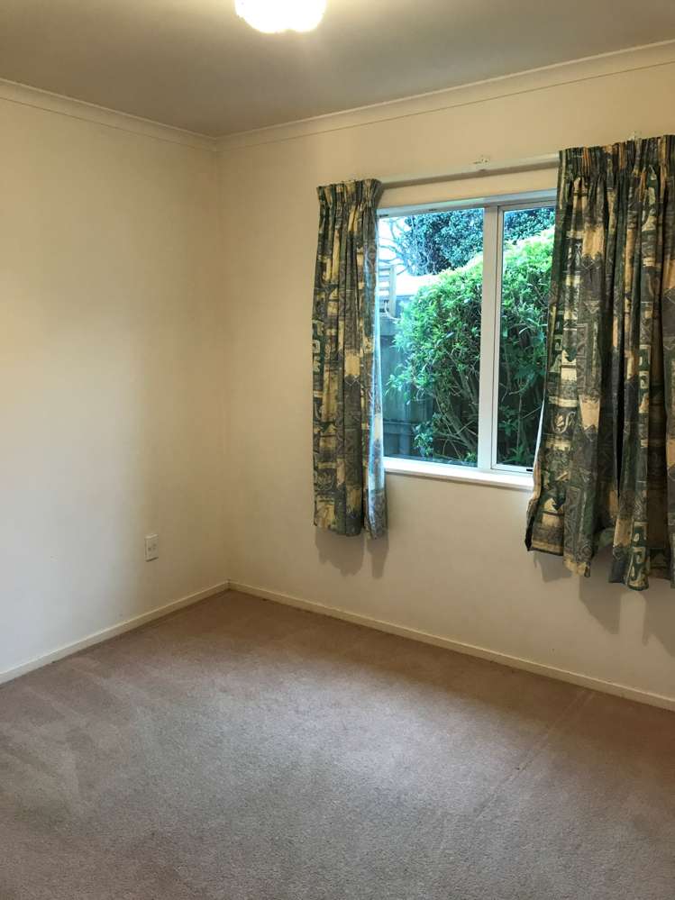 1/8 Enderby Drive Te Atatu Peninsula_8