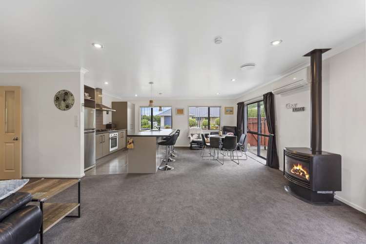 5 Ronald Scott Grove Riverstone Terraces_7