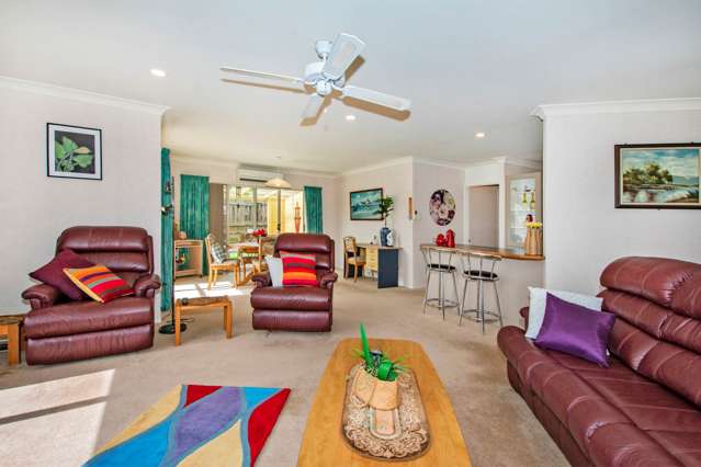 15 Maurton Place Onerahi_1