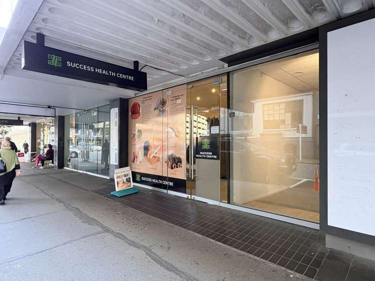 Shop 4/109 Featherston Street Wellington Central_2