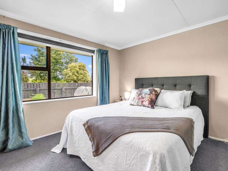 2 Florence Place Feilding_18