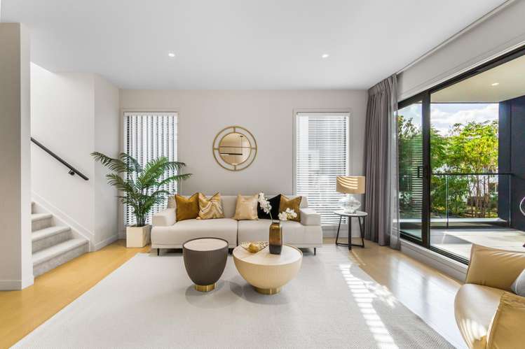 201C Hurstmere Road_3